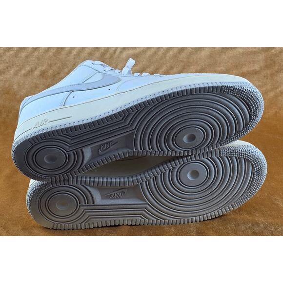 Nike Air Force 1 07 PRM Toll Free 1-800 White Grey CJ1631-100 Men\'s Sz 12.5 main image 8